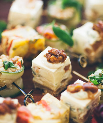 Canapé Stations